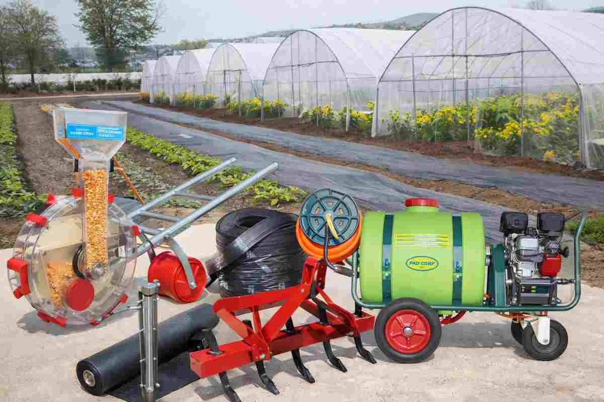 Tractor auger and agricultural equipment for farming